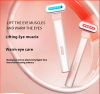Red Light Therapy Eye Wand — Dark Circle & Fine Line Treatment - view 2 | Bella Femina